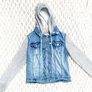 💙 MOSSIMO Denim Hooded Jacket